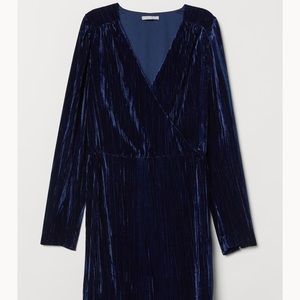 H&M Crushed Velvet Navy Dress